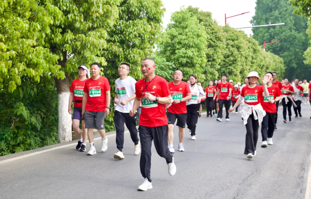 1713858017433888.jpg 1713858017433888.jpg