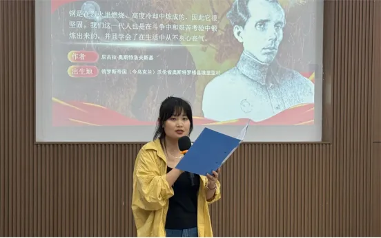 最美四“阅”天，PA视讯官方网站书香浓——潜江PA视讯官方网站建工集团读书分享会