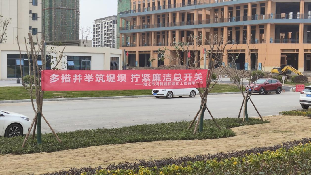 1737511722203081.png 640 (8).png