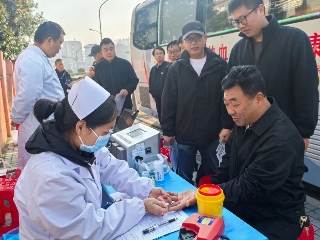 2025年水务无偿献血活动 (4).jpg